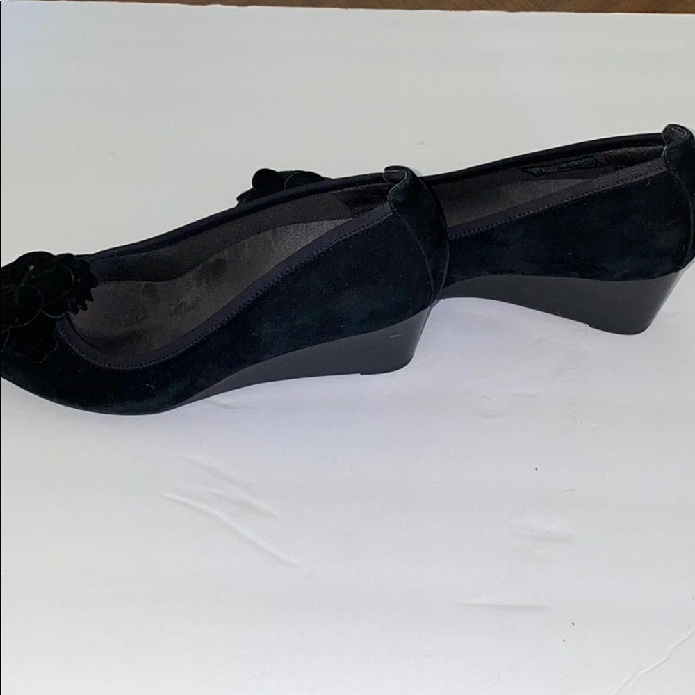 Vionic Slip On Wedges - image 4
